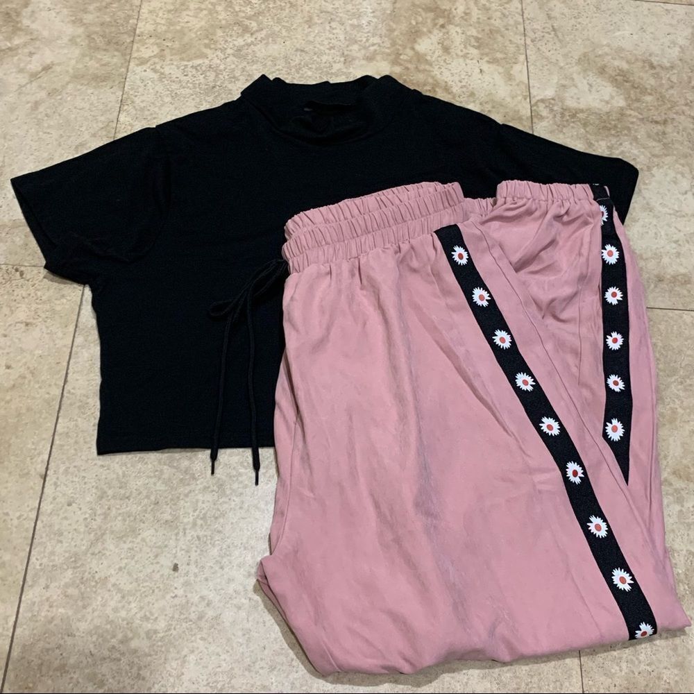 Shein Tee & Daisy Jogger Set • size XL